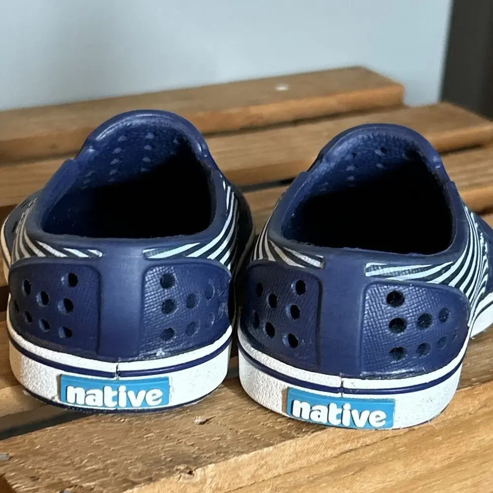 Native Miles Navy Blue White Stripes Baby Shoes Sz C4 Nautical Preppy